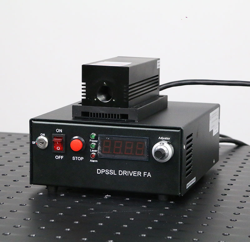 792nm 8W High power IR Láser semiconductor CW laser